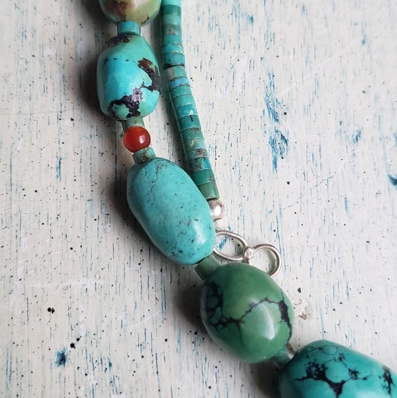 Turquoise necklace - Picture 3 of 5